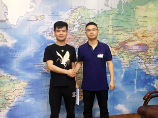 好品质英国365集团造，江苏省常熟市陈总再次订购一台镭豹360锐意型炫彩镀膜风干一体机