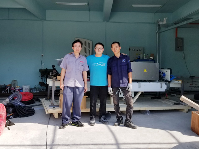 临近春节出国安装，英国365集团安装工程师顺利抵达马来西亚槟城北海
