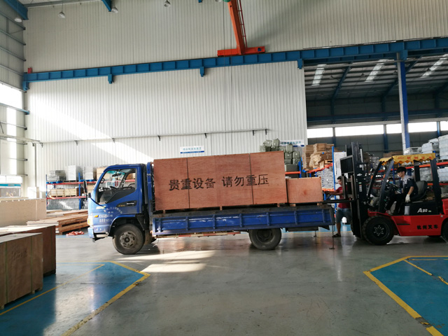 发货现场:镭豹Sword X1洗车机发往内蒙古锡林浩特市