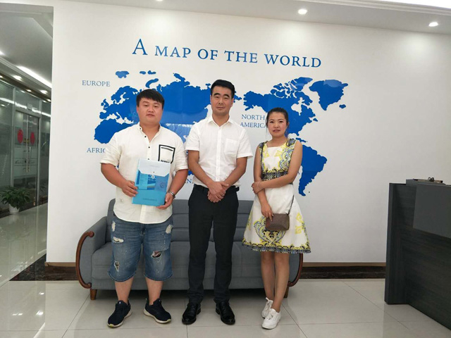专业铸就品质,山西省太原市清徐县李总来厂订购一台镭豹WIN5镀膜风干一体机