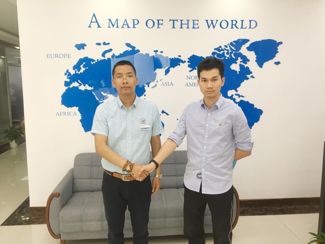 好产品持续热销,浙江省义乌市“安弗客汽车服务会所”订购一台镭豹360炫彩型洗护一机