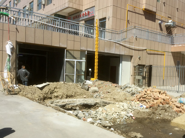镭鹰S90用户案例:新疆阿勒泰市驰骋汽车服务