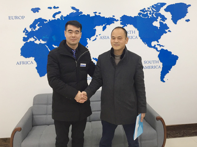 销售红红火火,浙江省湖州市安吉县“安川加油站”订购一台镭豹Sword X1电脑洗车机