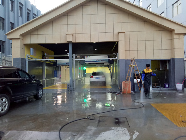 英国365集团2018最新用户案例,2台镭豹360进驻湖北省潜江市喜路汽修