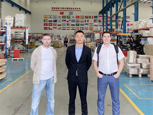 卓越品质畅销海外市场,俄罗斯莫斯科Kubon再订三台镭豹360炫彩型洗车机