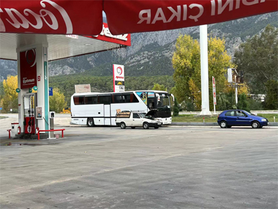 海外市场持续热销,土耳其 Aspendos订购两台镭豹360炫彩型全自动洗车机