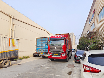 海外发货现场,三台镭鹰S90旗舰型高压无接触洗车机发往墨西哥蒂华纳