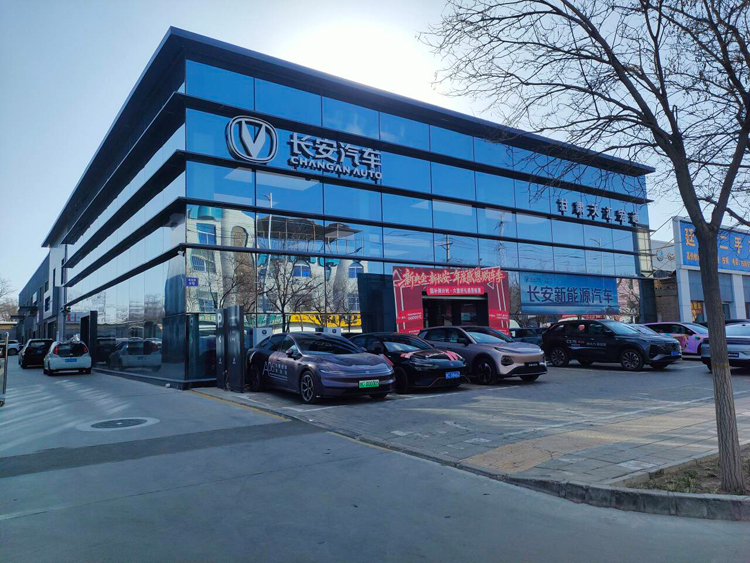 01.jpg